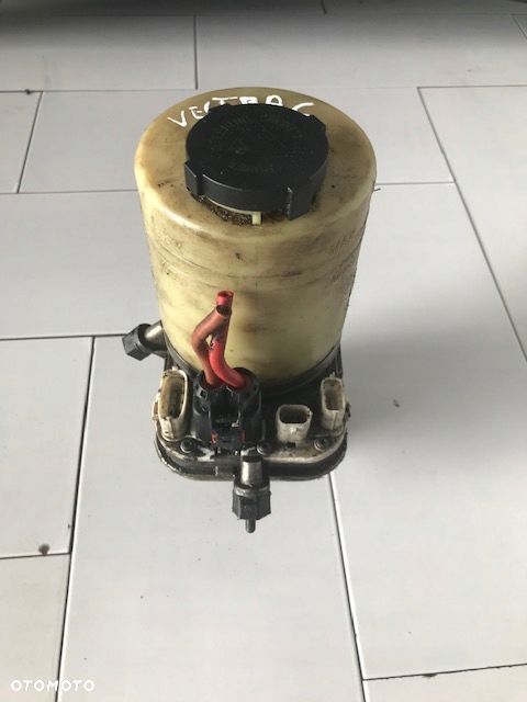 POMPA WSPOMAGANIA OPEL VECTRA C - 2