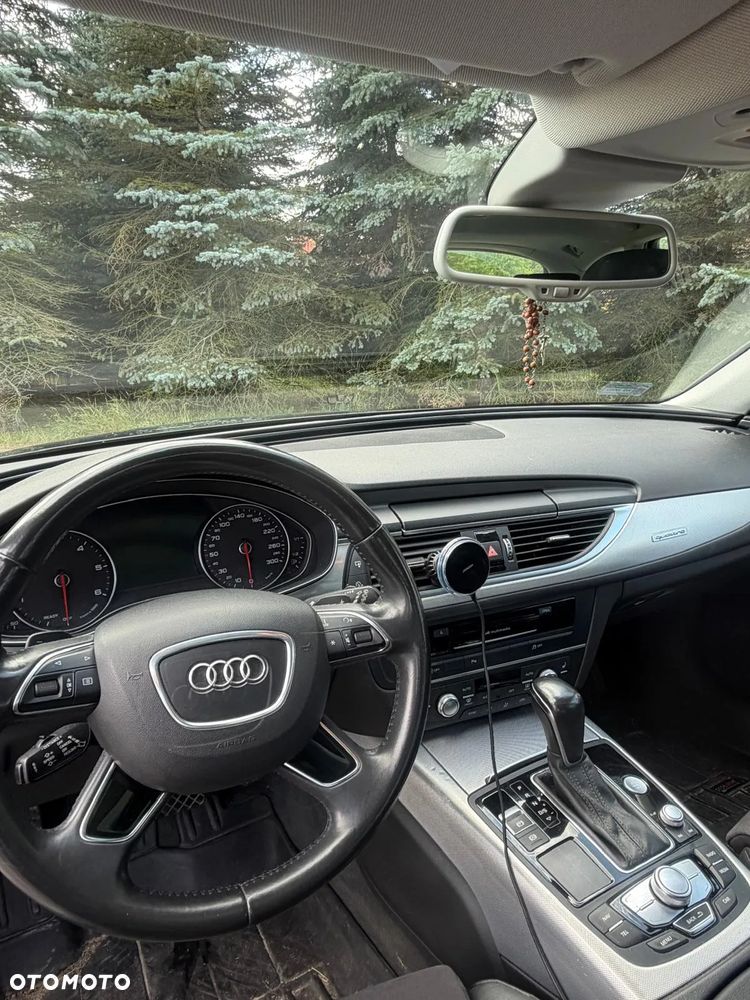 Audi A6 Avant - 11