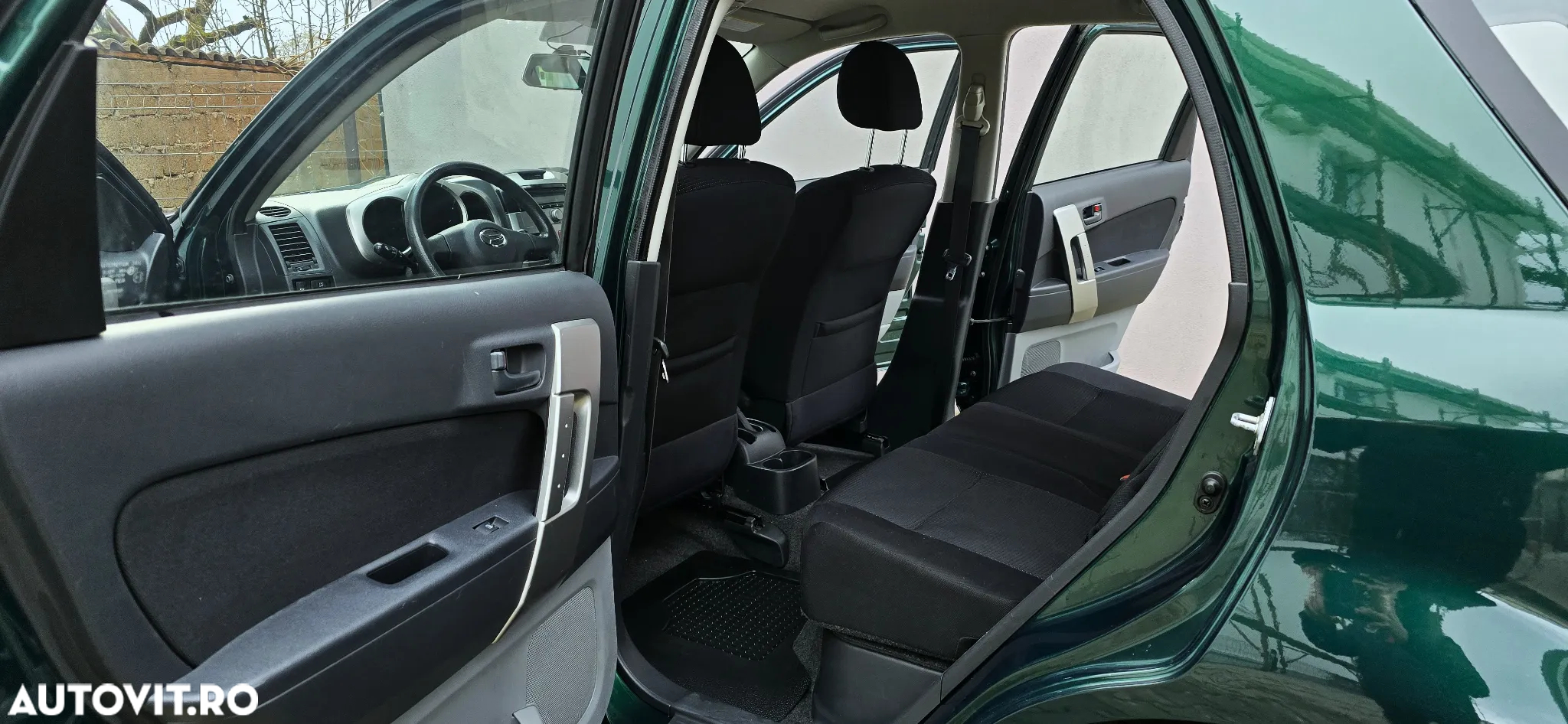 Daihatsu Terios 4WD Top S 100th Anniversary - 9