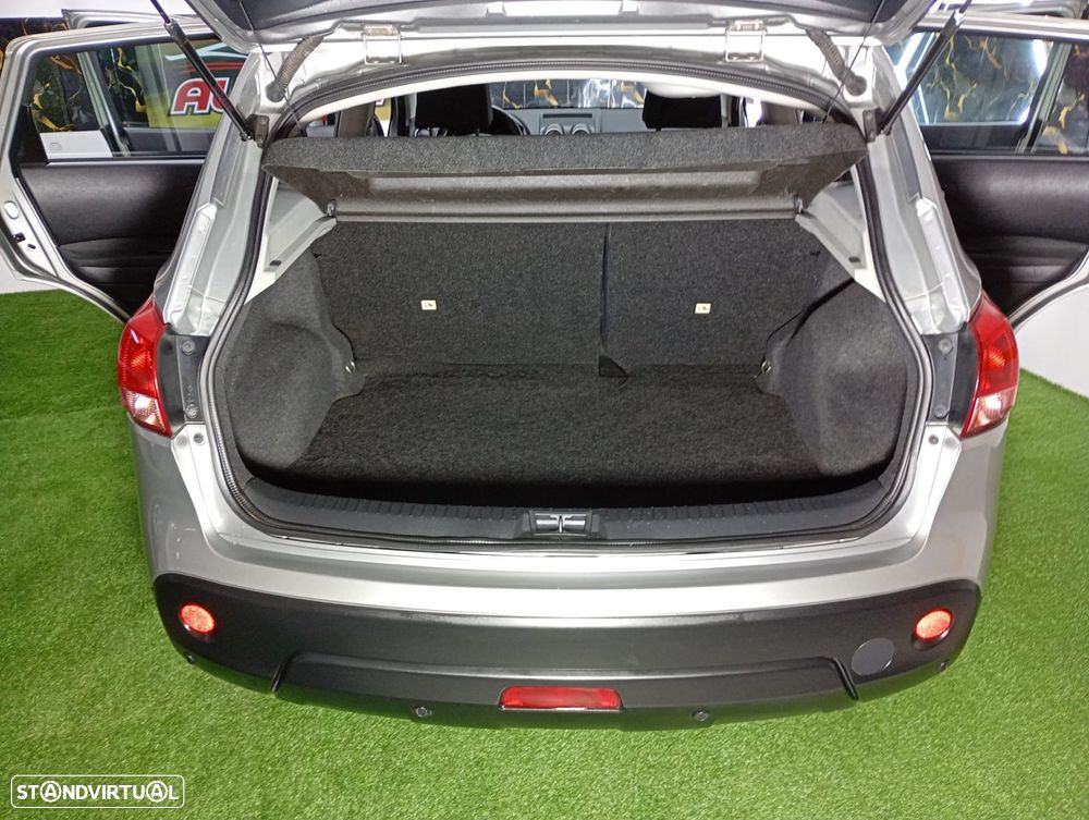 Nissan Qashqai 1.5 dCi Acenta - 25