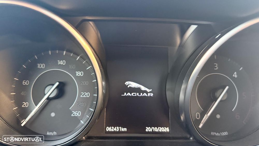 Jaguar E-Pace - 6