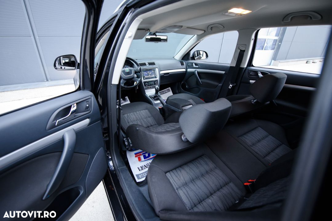 Skoda Octavia 1.2 TSI ELEGANCE - 12
