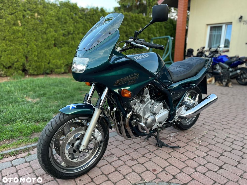 Yamaha XJ - 8