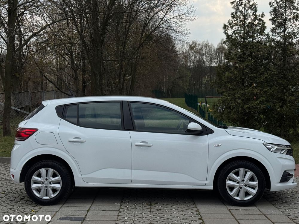 Dacia Sandero - 9