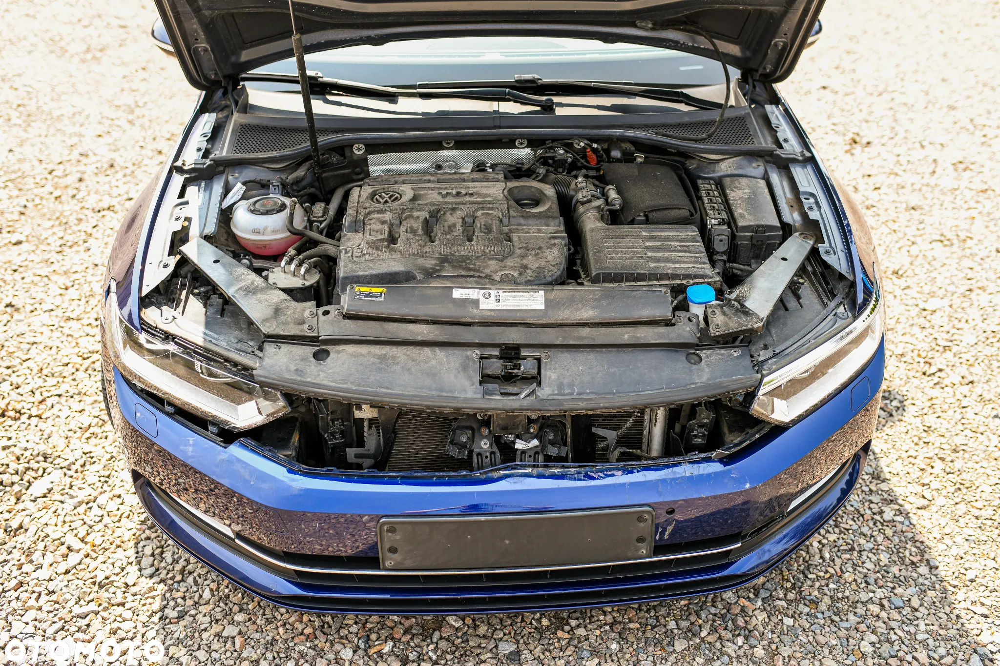 Volkswagen Passat 1.6 TDI BMT Comfortline - 33