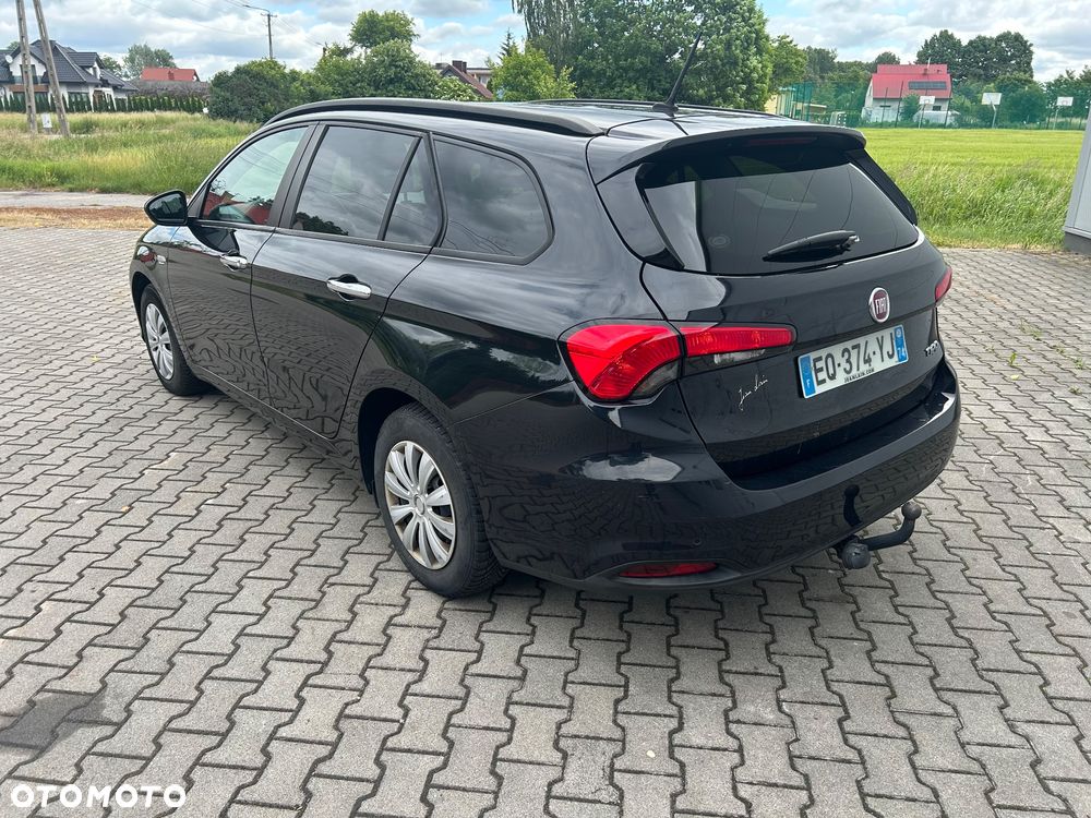 Fiat Tipo 1.6 MultiJet Lounge - 4
