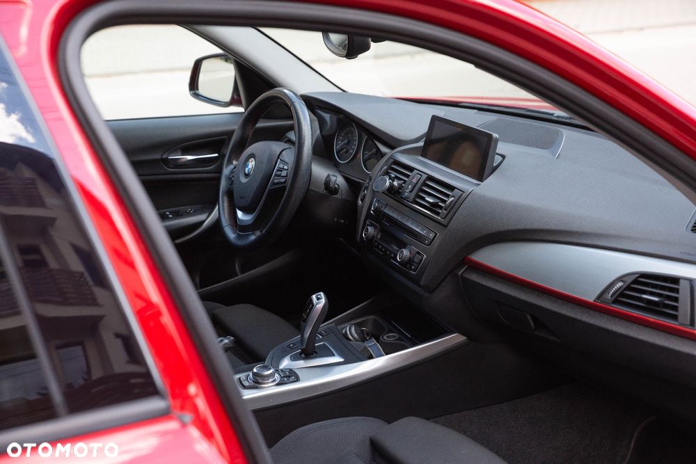 BMW Seria 1 - 21