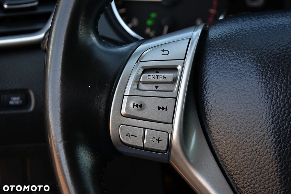 Nissan Qashqai - 23