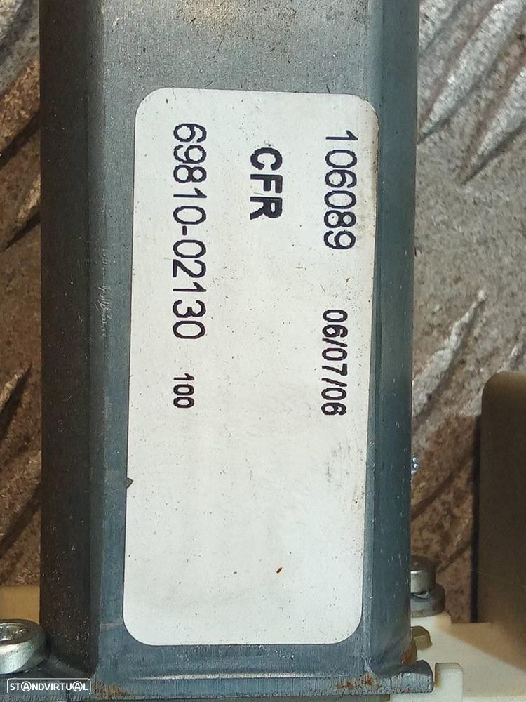 ELEVADOR DE VIDRO FRONTAL DIREITO TOYOTA COROLLA 2004 -6981002130 - 3