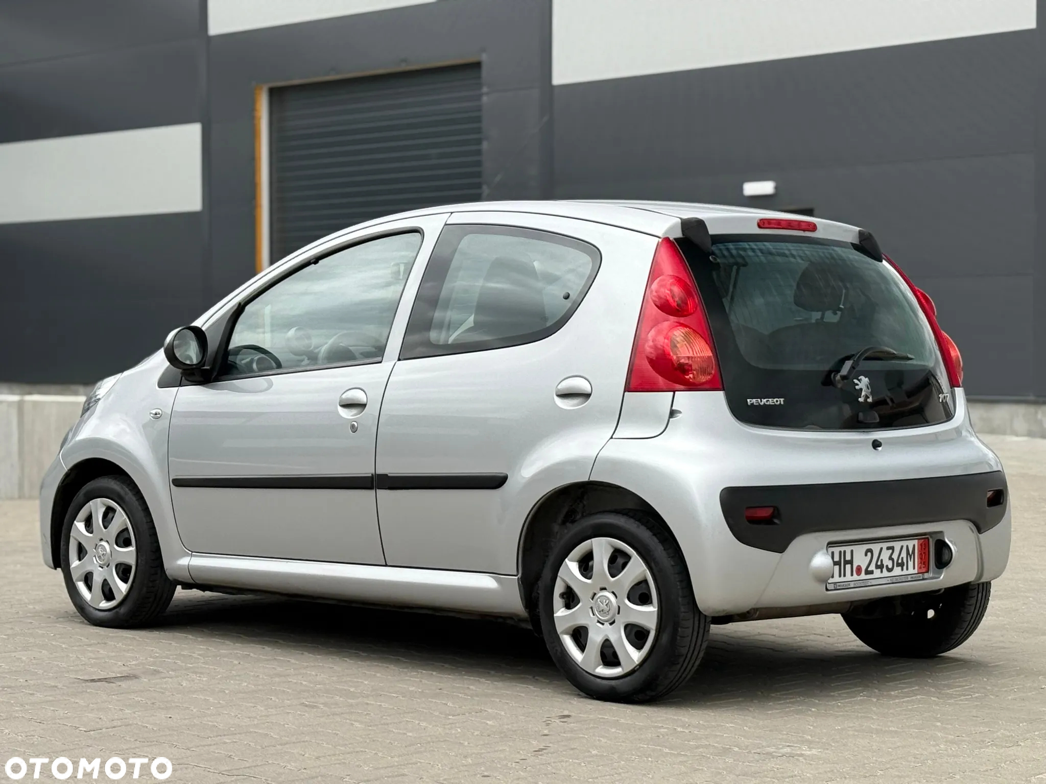Peugeot 107 1.0 Happy Euro5 - 3