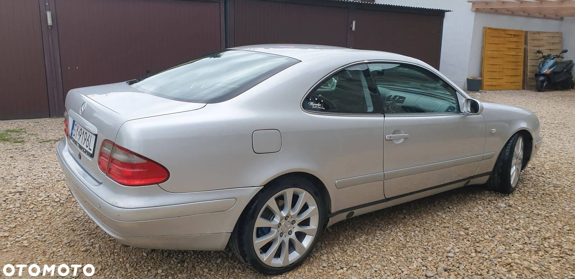 Mercedes-Benz CLK - 2