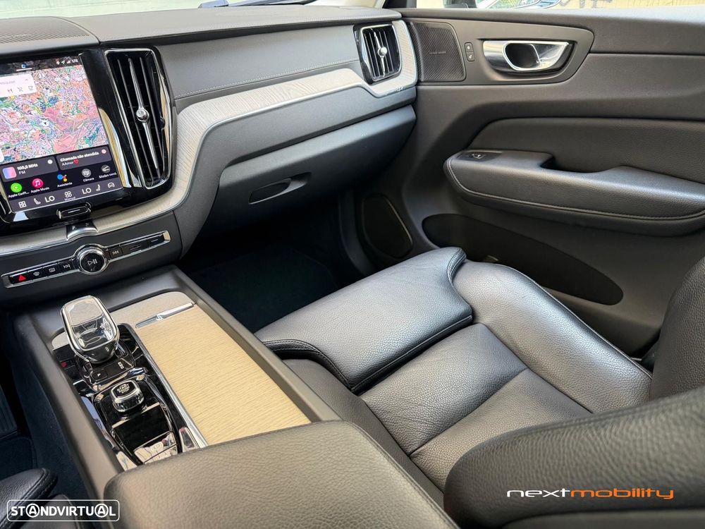 Volvo XC 60 2.0 T6 PHEV Inscription AWD - 16