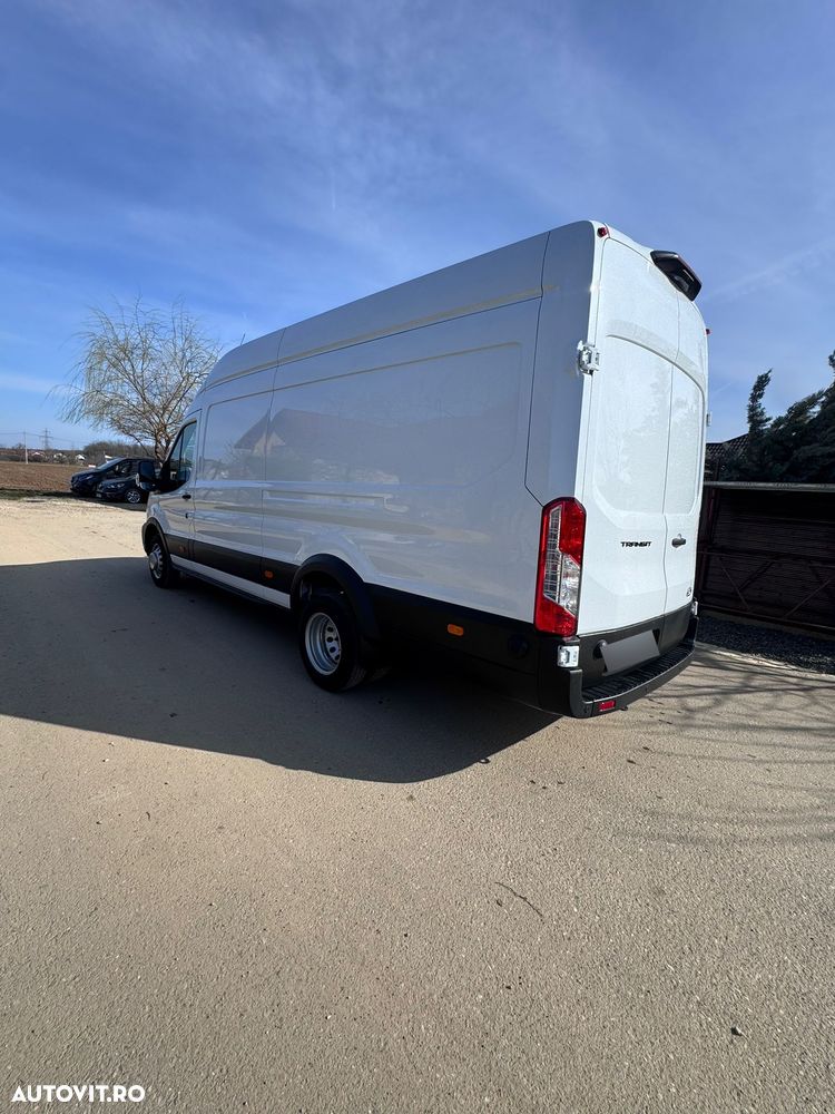 Ford Transit - 13