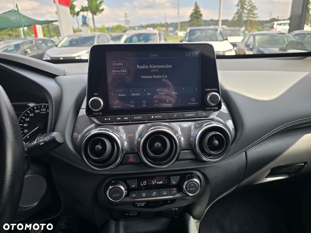 Nissan Juke 1.0 DIG-T N-Connecta - 9
