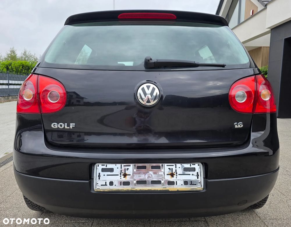 Volkswagen Golf 1.6 Comfortline - 7