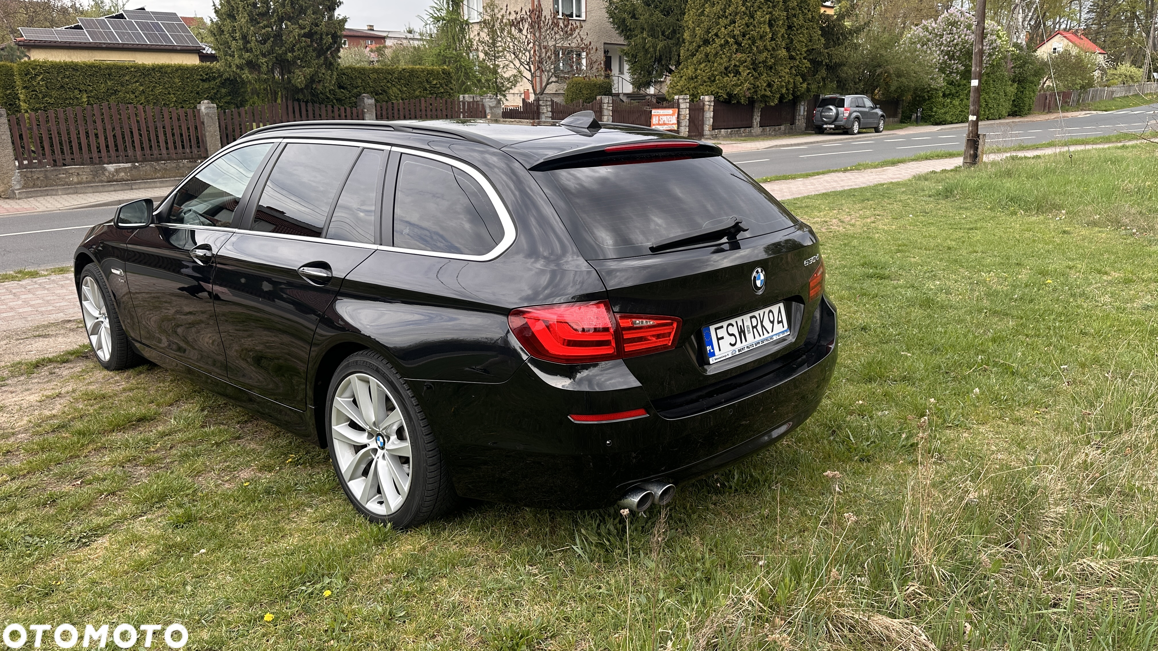 BMW Seria 5 530d xDrive Touring - 5
