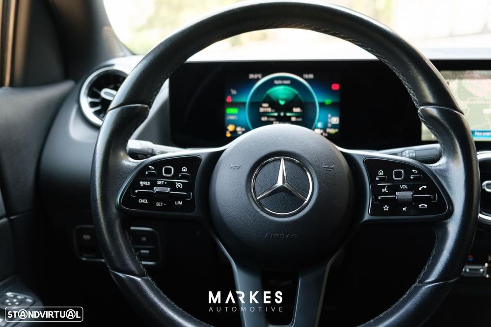 Mercedes-Benz GLA 250 e 8G-DCT Style - 18