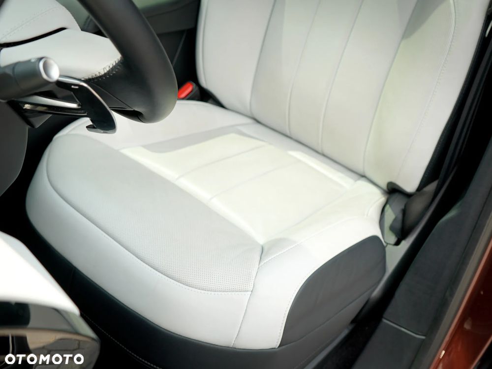 Land Rover Range Rover Sport - 11