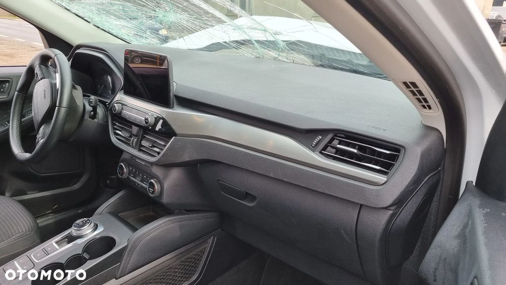 Ford Kuga 2.5 Duratec PHEV GRAPHITE TECH EDITION - 35