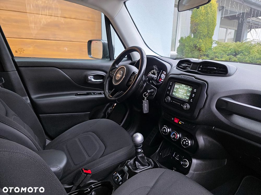 Jeep Renegade 1.4 MultiAir Night Eagle - 19