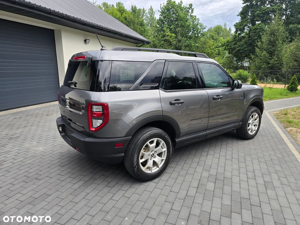 Ford Bronco - 4