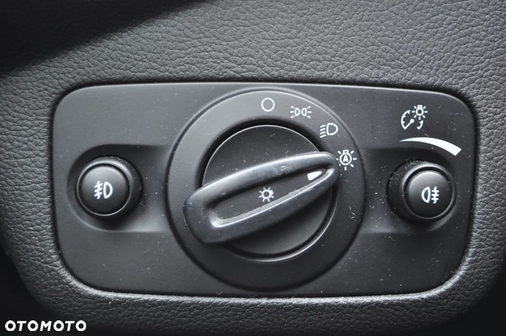 Ford C-MAX 2.0 TDCi Trend - 13