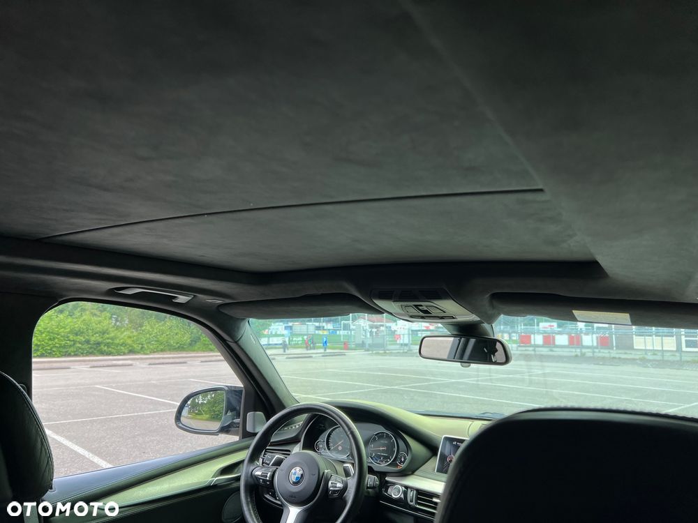 BMW X5 M M50d Sport-Aut - 18