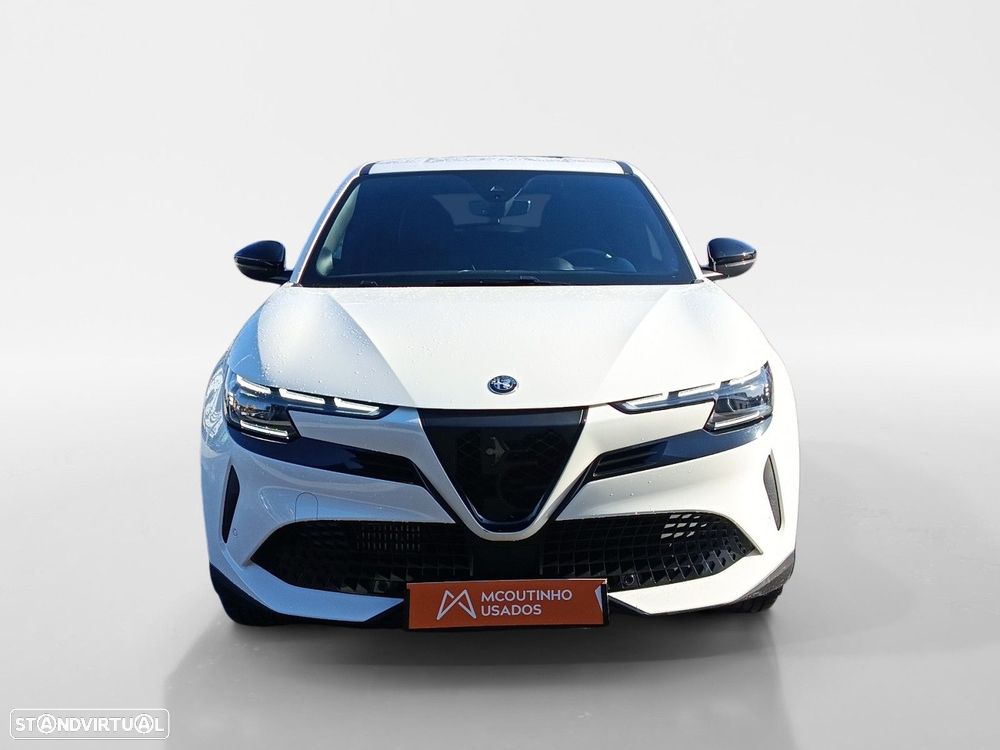 Alfa Romeo Junior 1.2 Speciale eDCT6 - 8