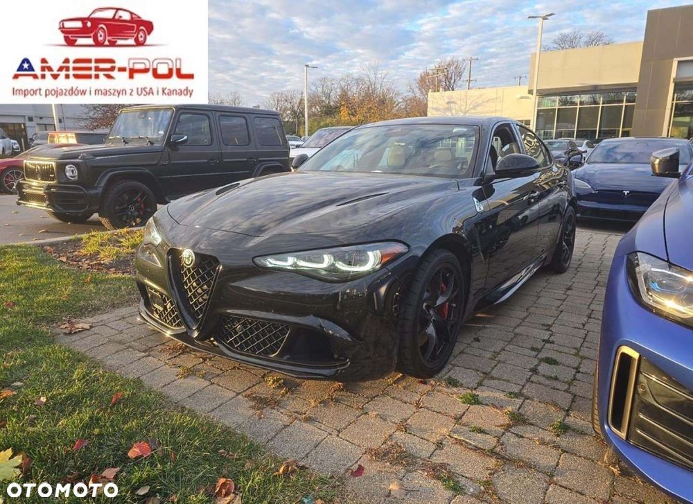 Alfa Romeo Giulia - 1