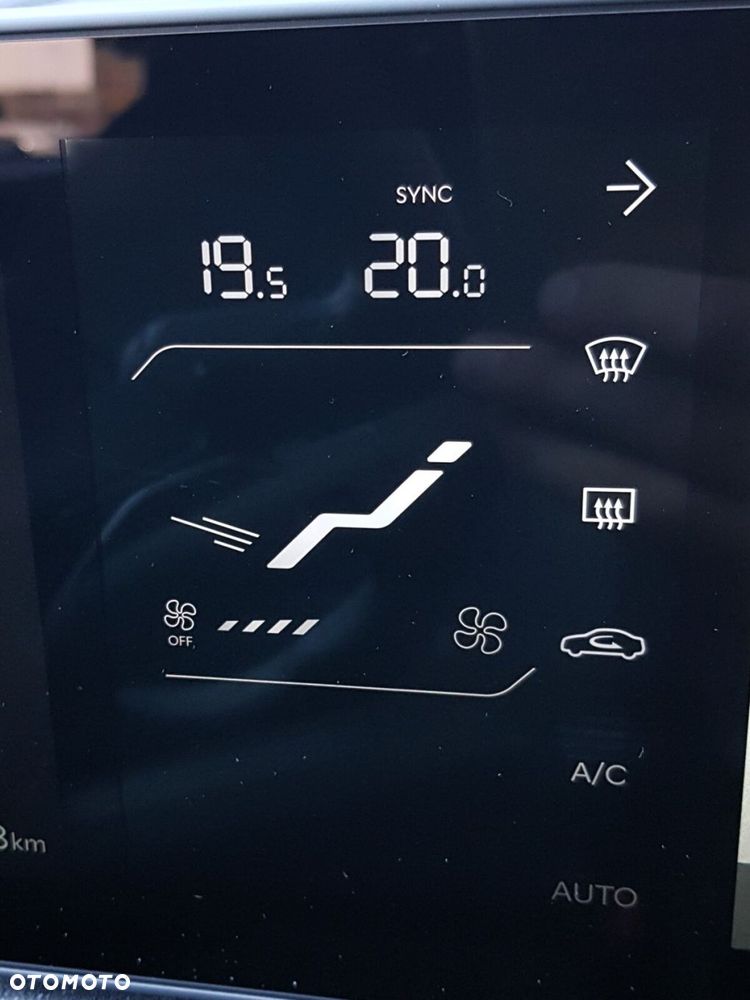 Kia Seltos 1.6 T-GDI X-Line DCT - 29