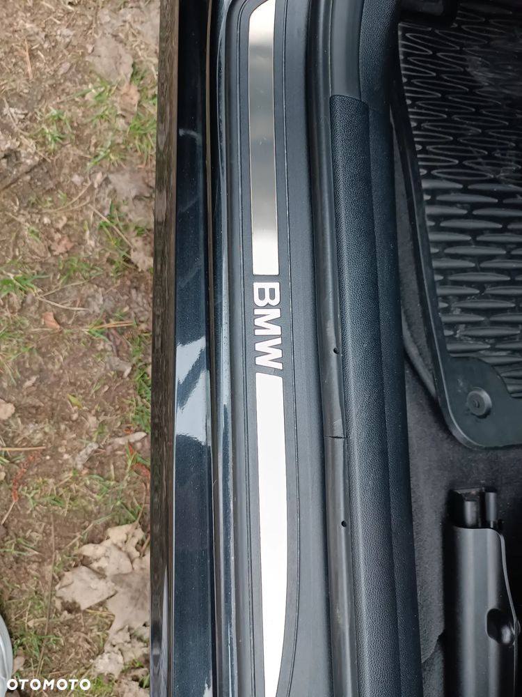 BMW Seria 3 318d - 17