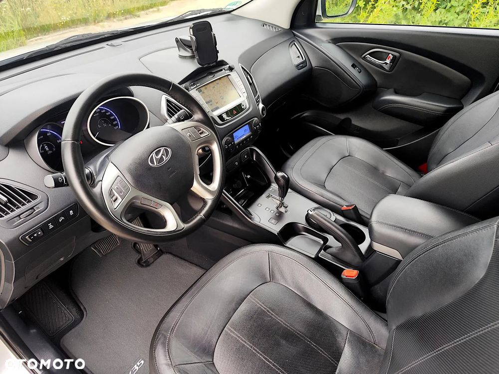 Hyundai ix35 2.0 CRDi 4WD Automatik Premium - 22