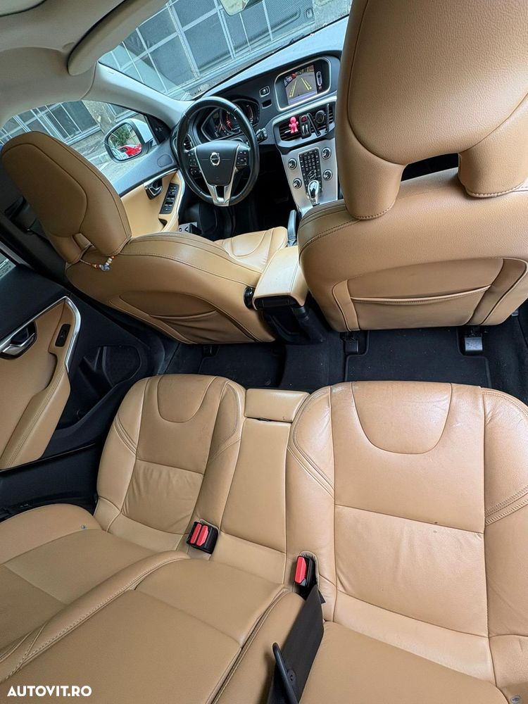 Volvo V40 D3 Geartronic Inscription - 5