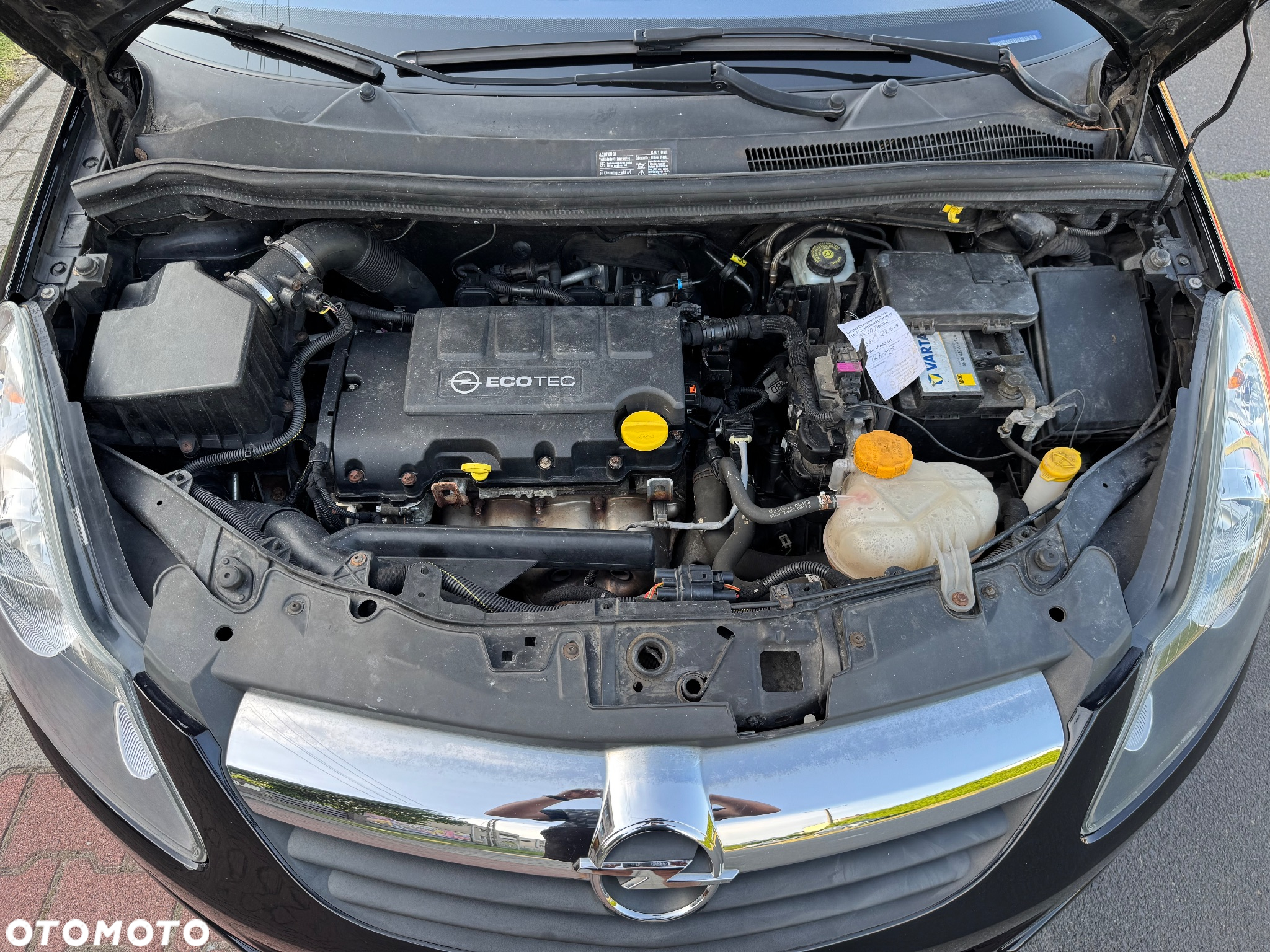 Opel Corsa 1.4 16V 150 Jahre - 23