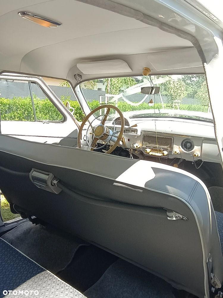 Wołga GAZ-21 - 7