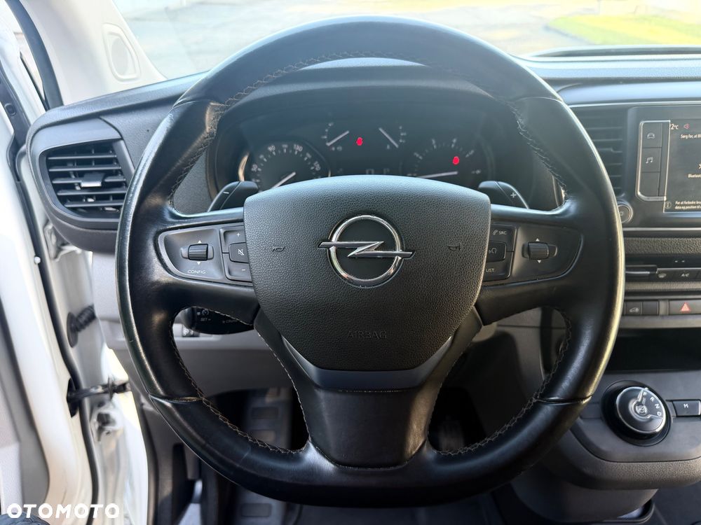 Opel Vivaro - 20