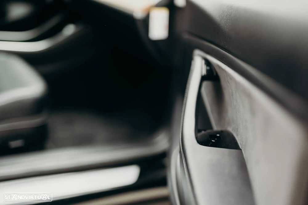 Tesla Model 3 Long Range AWD Dual Motor - 45