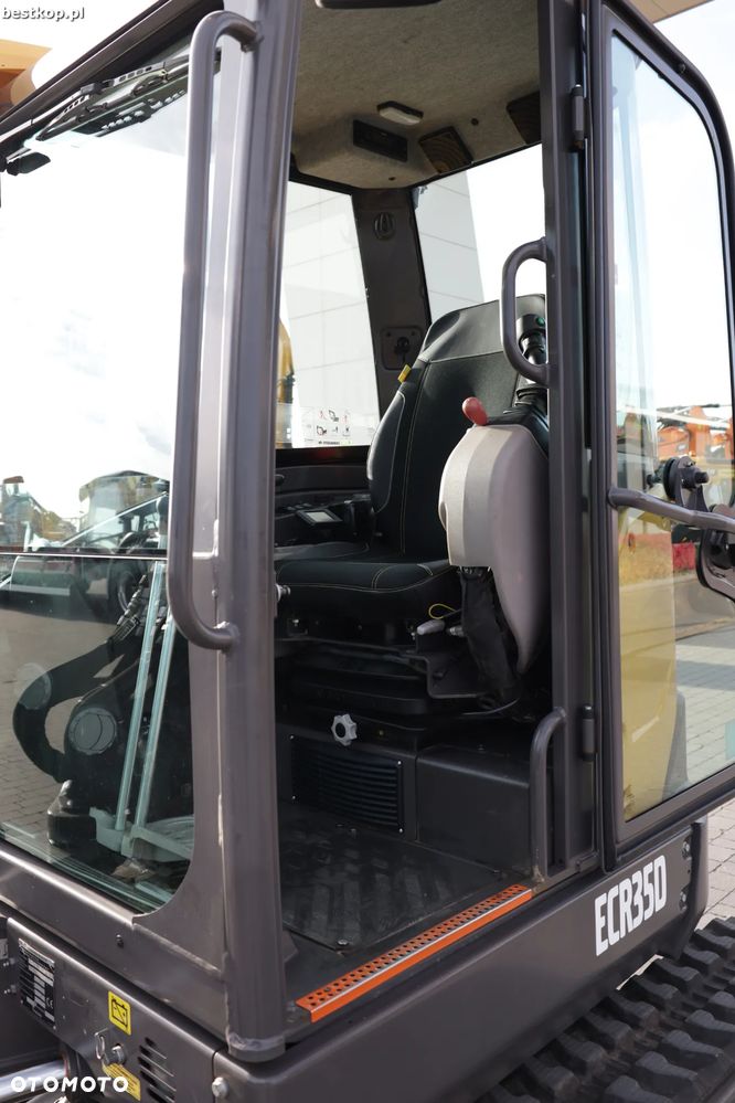 Volvo ECR35D - 24