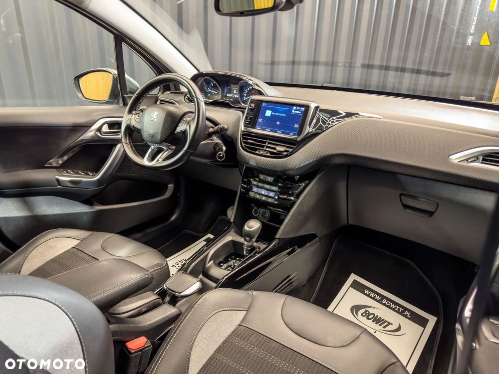 Peugeot 2008 BlueHDi FAP 120 STOP & START EAT6 Allure - 17