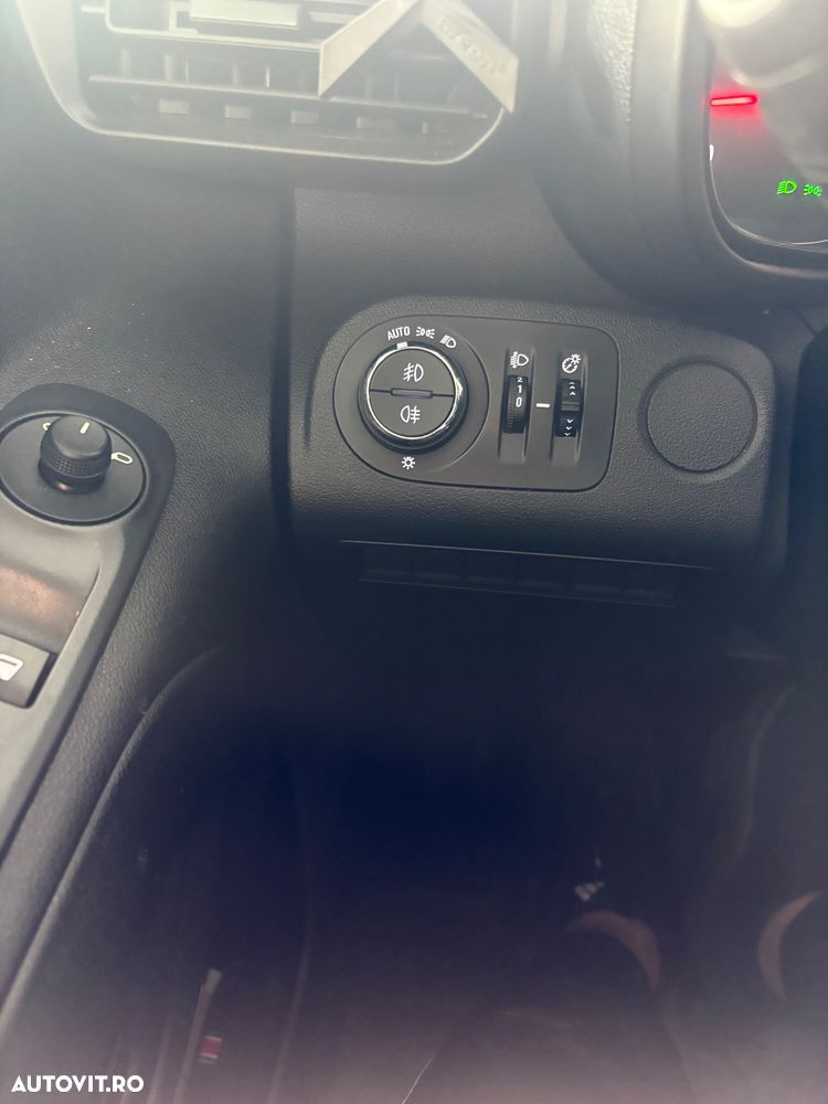 Opel Combo - 9