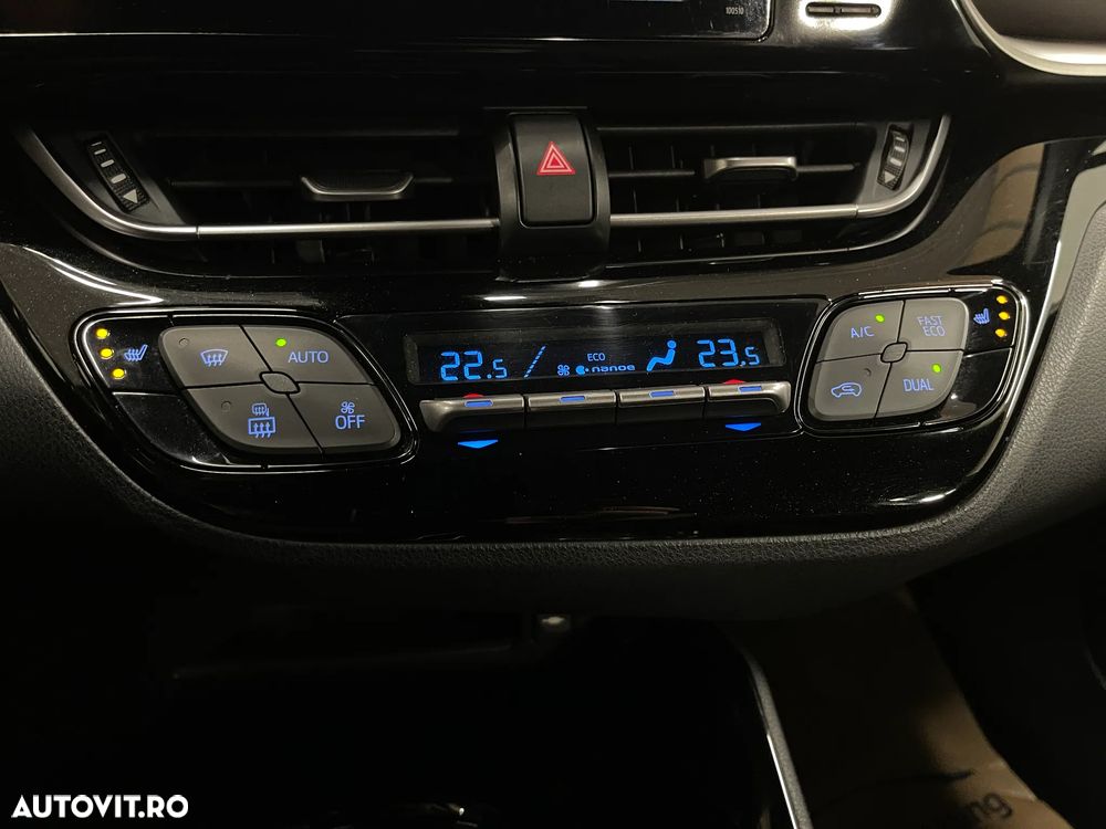 Toyota C-HR Lounge - 16