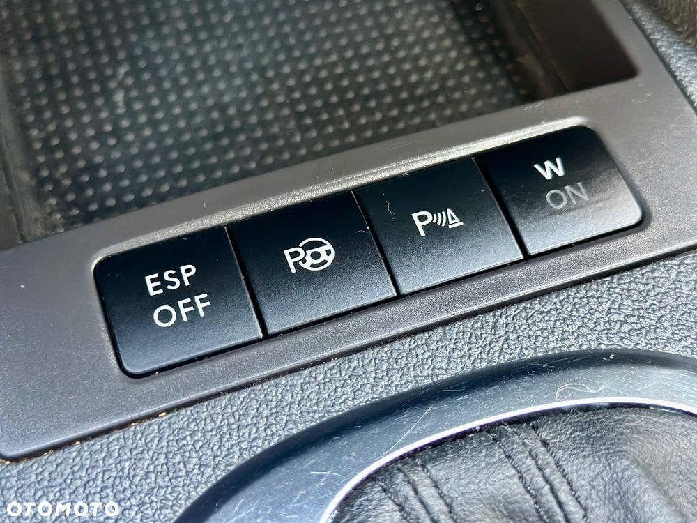 Volkswagen Touran 1.4 TSI DSG Highline - 15