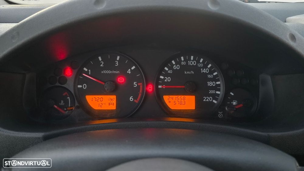 Nissan Navara 2.5 dCi CD SE Comf+C-C. - 19