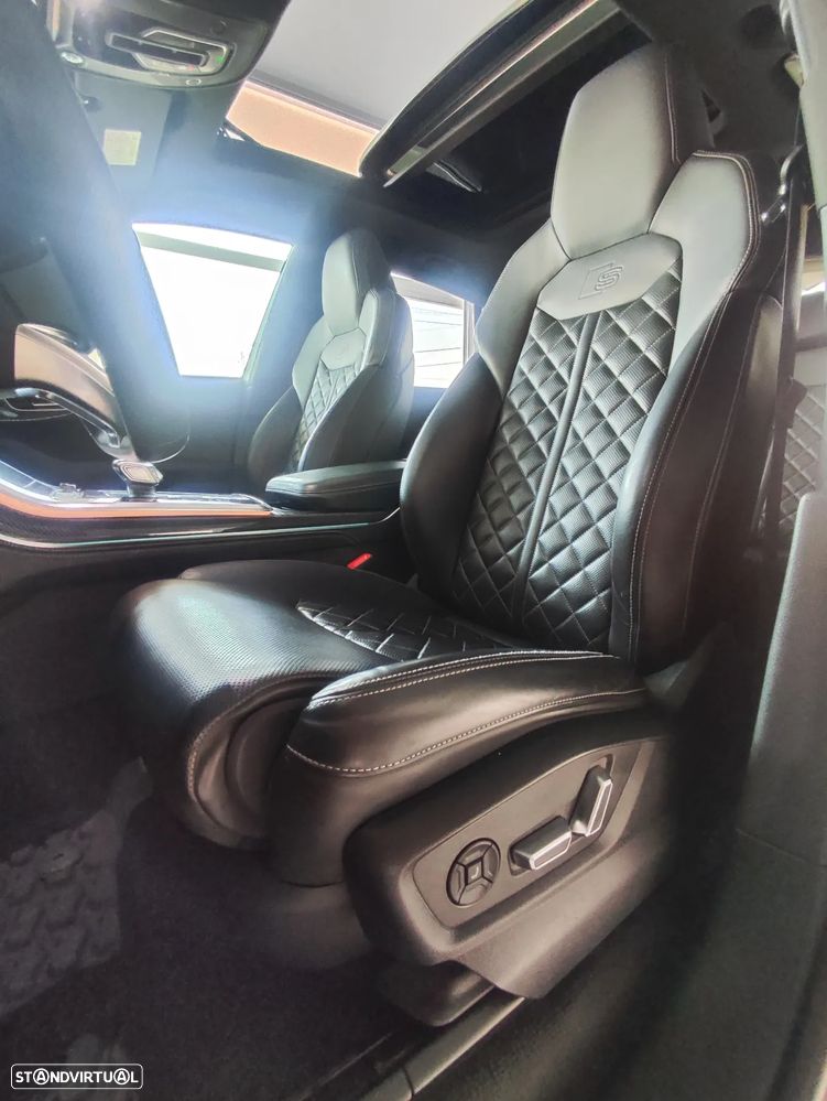 Audi SQ8 4.0 TDI quattro Tiptronic - 28