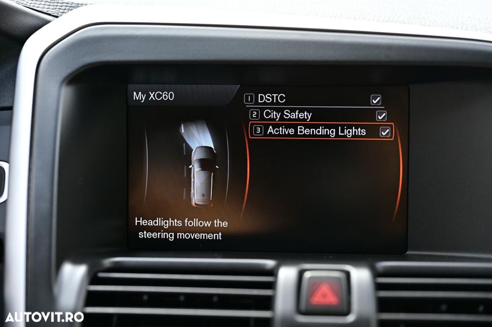 Volvo XC 60 D3 AWD Aut. Summum - 29
