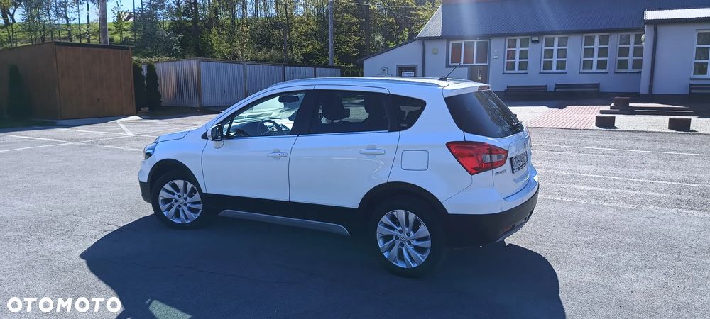 Suzuki S-Cross - 16