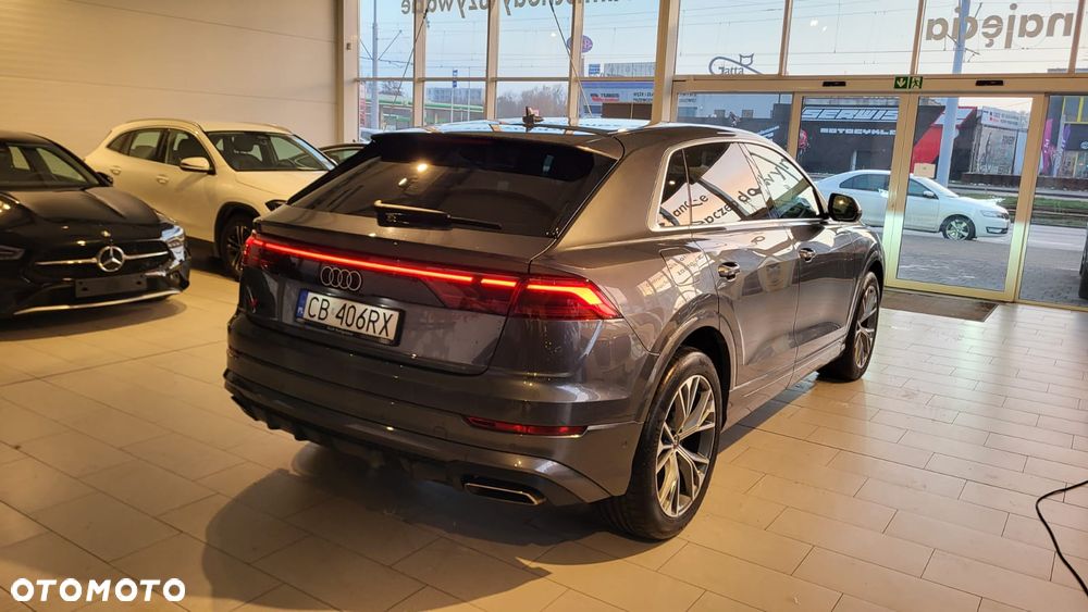 Audi Q8 - 2