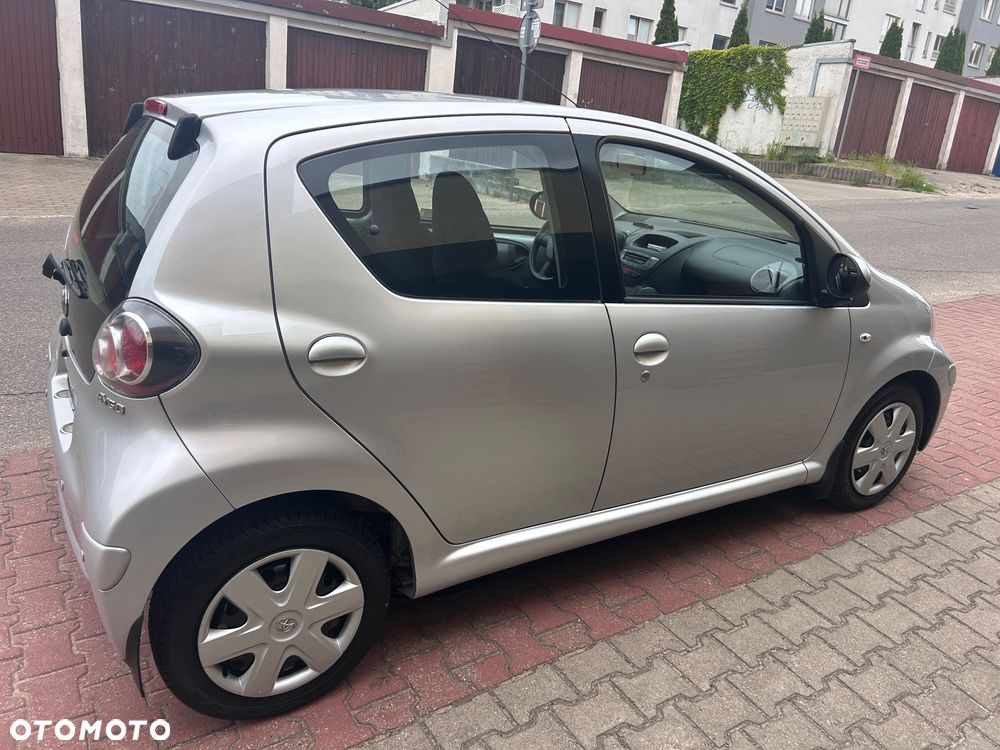 Toyota Aygo - 4