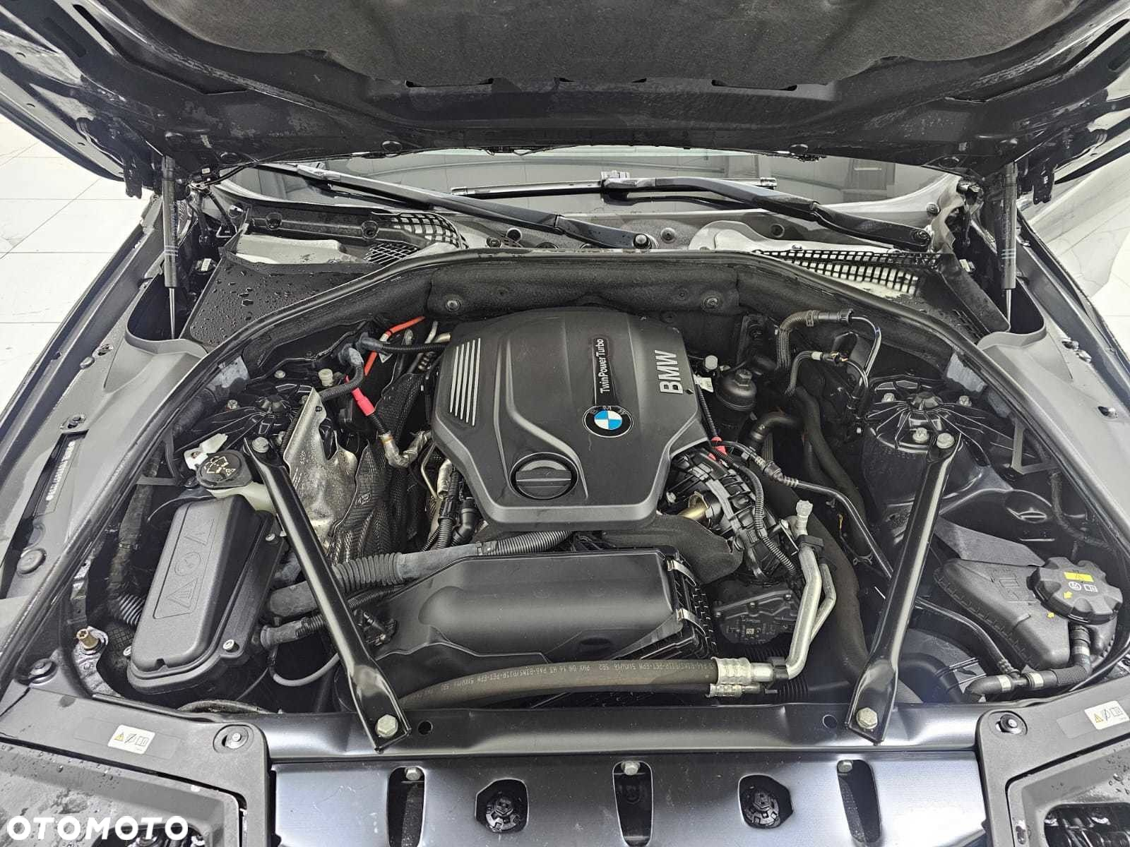 BMW Seria 5 - 22