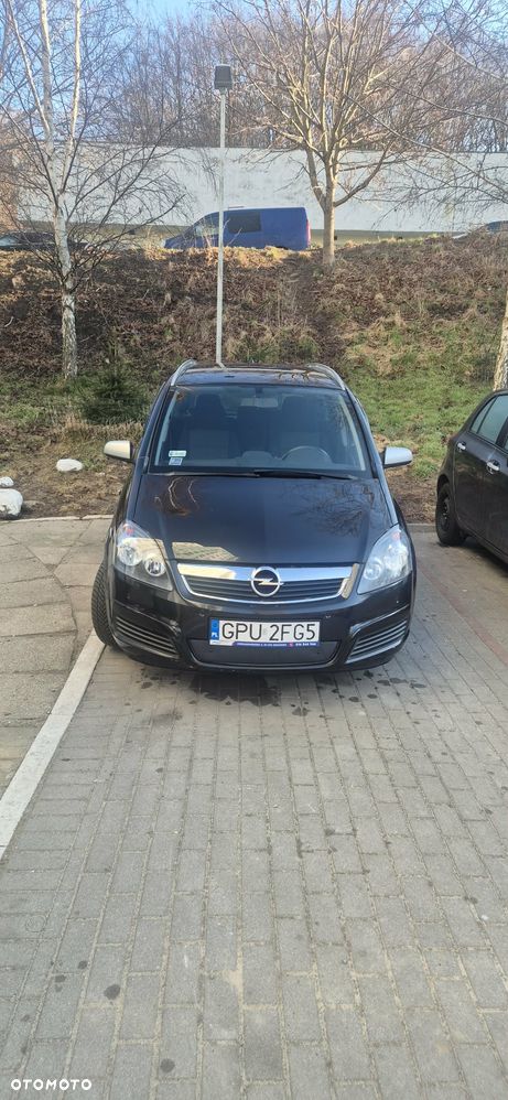 Opel Zafira 1.9 CDTI Cosmo - 3